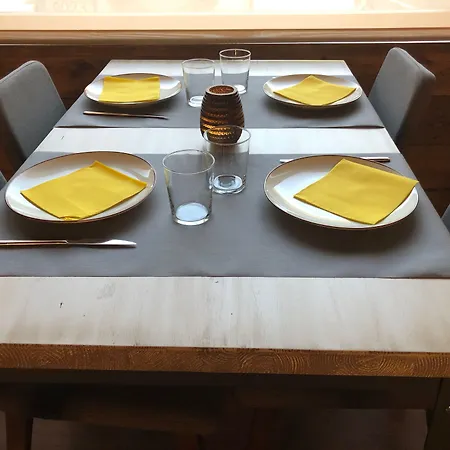 El Quinta Πανσιόν