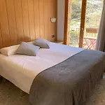 Pensión El Quintà 3*