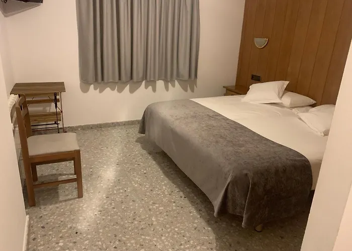 El Quinta בית הארחה 3*